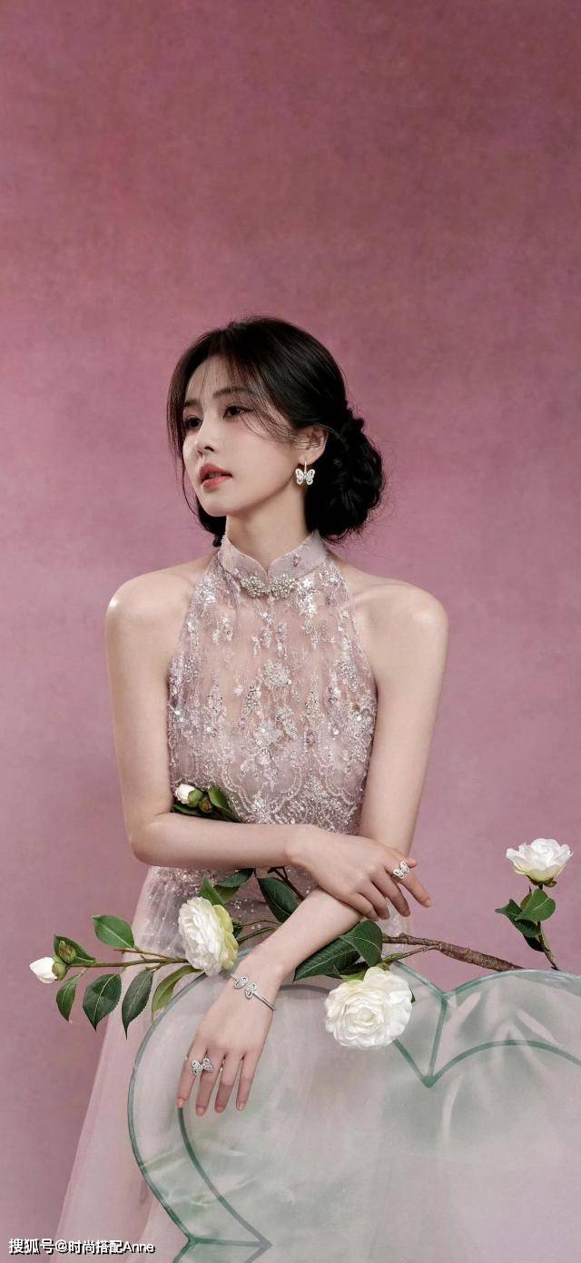 尚写真粉色蕾丝旗袍优雅迷人瓦力游戏app白鹿端午节时(图3)