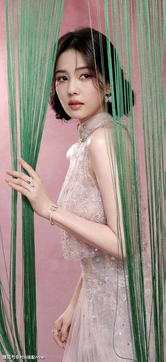 尚写真粉色蕾丝旗袍优雅迷人瓦力游戏app白鹿端午节时(图5)