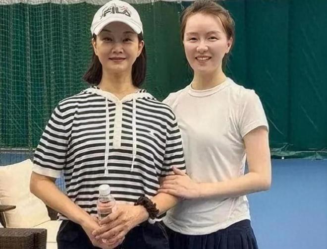 2年原来不止为了家庭李谷一道出真相瓦利棋牌59岁宋祖英：退出春晚1(图11)