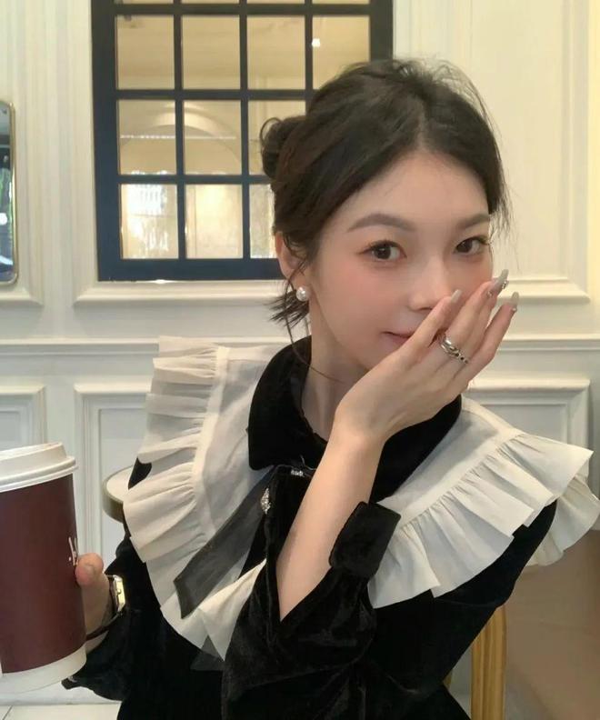 都不如均价10元的珍珠耳钉戴不腻！瓦力棋牌试玩拥有200对耳环但是(图3)