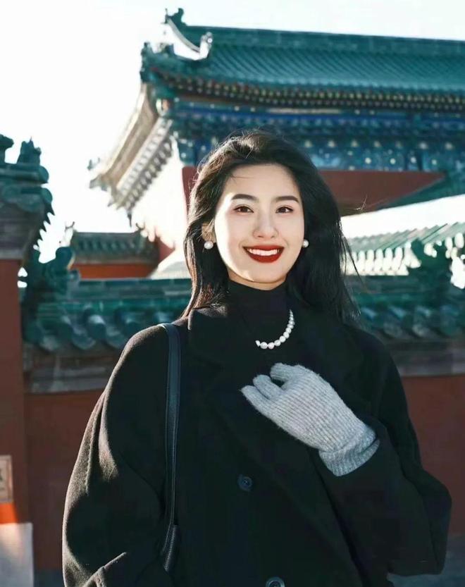 都不如均价10元的珍珠耳钉戴不腻！瓦力棋牌试玩拥有200对耳环但是(图10)