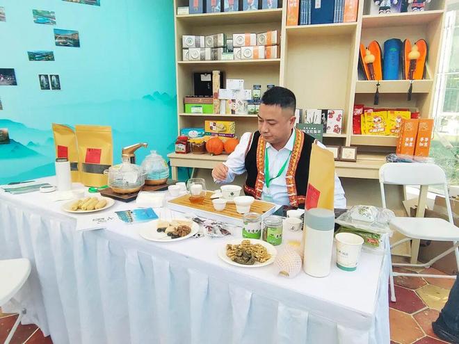 场博览会上超60家休假点一键get→瓦力