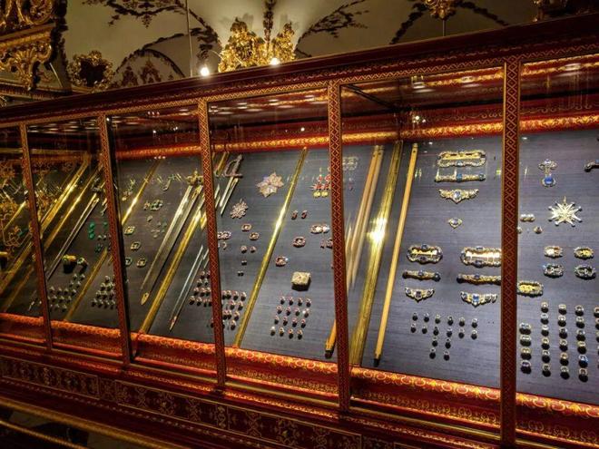 6起博物馆失窃案揭秘被盗珠宝的3种去向瓦力游戏试玩80亿珠宝不翼而飞！追踪(图4)