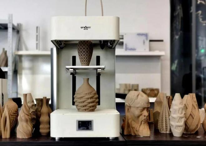 育调研报告：技术融合与文化传承的新范式瓦力游戏桌面3D打印与国潮数字消费教(图2)